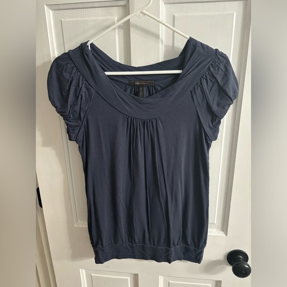 EUC BCBGMAXAZRIA TOP - Picture 1 of 6